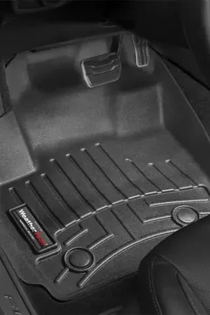 Markdown WeatherTech 14+ Subaru Forester Front FloorLiner - Black