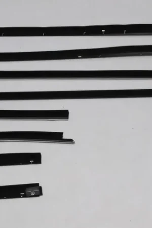 Fan Favorite Window Sweeps Weatherstrip for 70-72 Monte Carlo Authentic w/Special Molding 8Pc