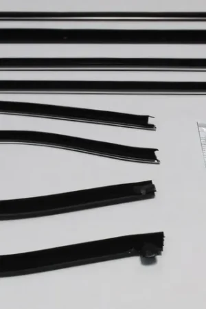 Fresh Stock Window Sweeps for Oldsmobile Cutlass 1970-1972 2Dr Convertible Authentic 8pcs