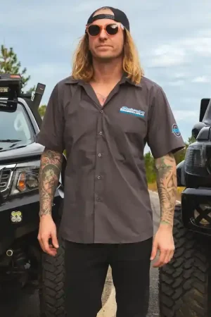 Superior Engineering Mens Short Sleeve Casual Shirt Dark Grey Each Small Modern