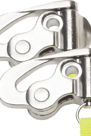 Simpson Racing Quick Click system - Fits SA2015 and newer helmets Crafted